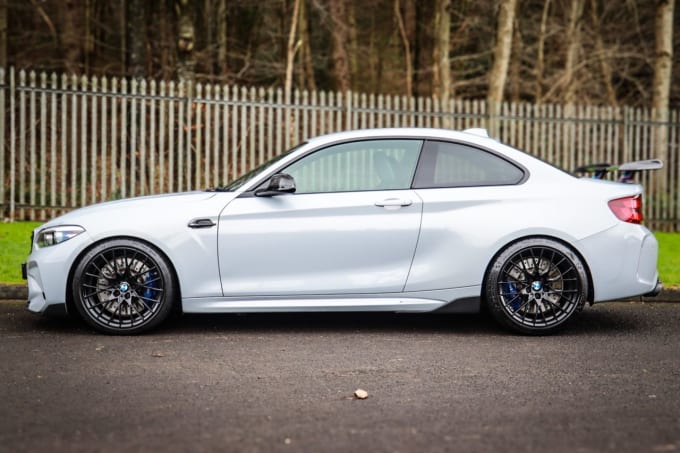 2025 BMW M2