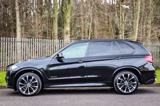 2025 BMW X5