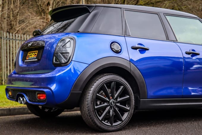 2025 Mini Hatch