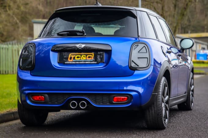 2025 Mini Hatch