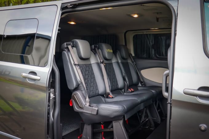 2025 Ford Transit Custom