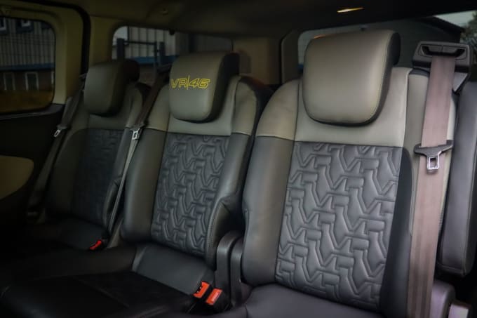 2025 Ford Transit Custom