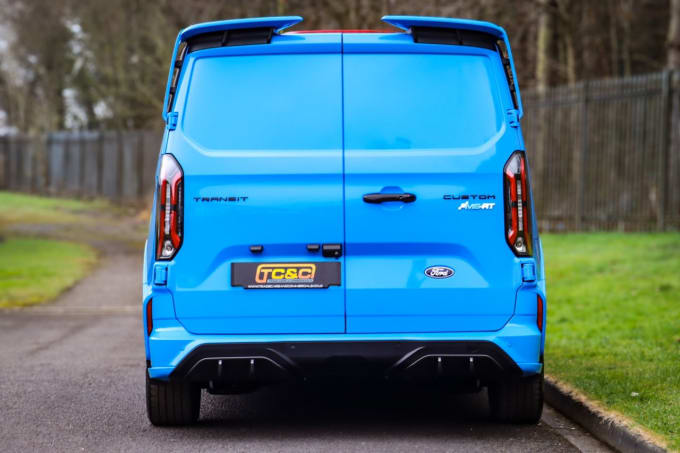 2025 Ford Transit Custom