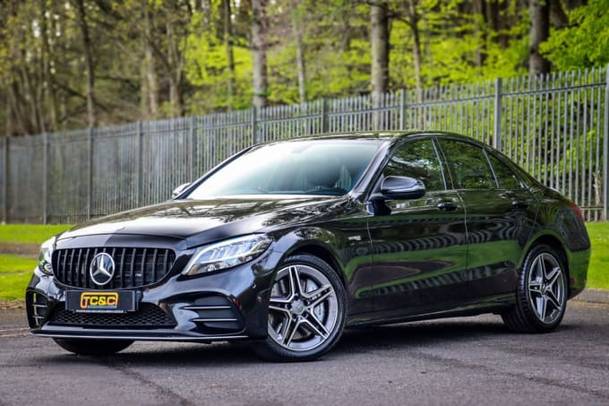 2025 Mercedes-benz C-class