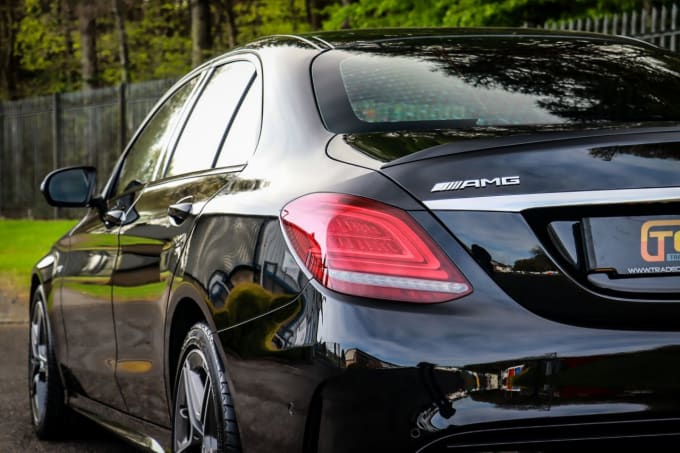 2025 Mercedes-benz C-class