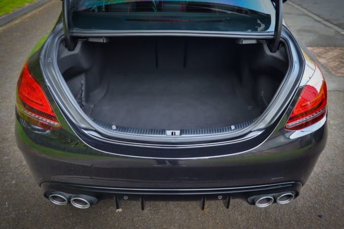 2025 Mercedes-benz C-class