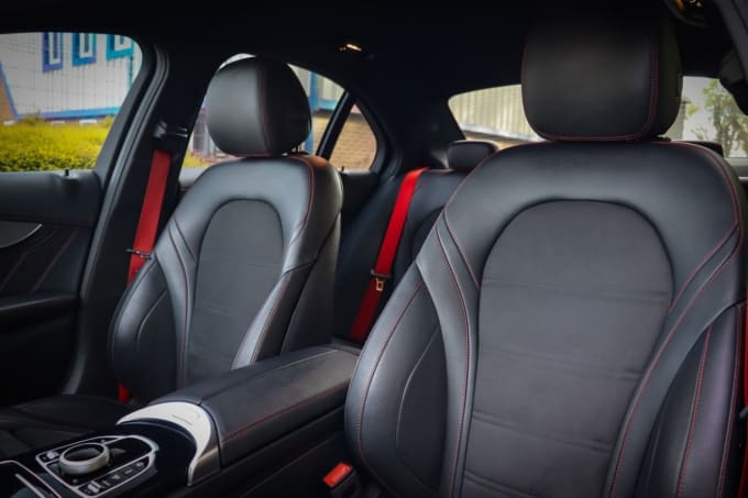2025 Mercedes-benz C-class