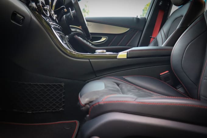 2025 Mercedes-benz C-class