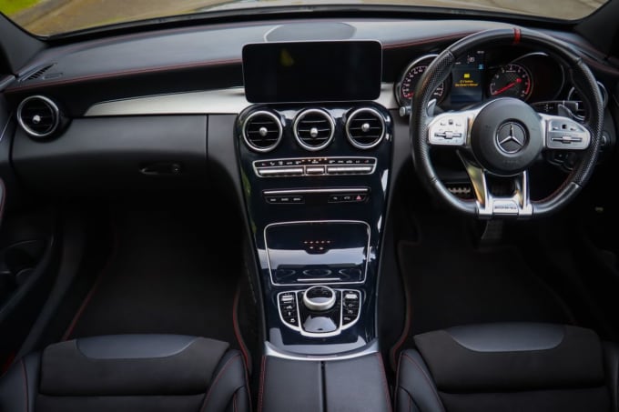 2025 Mercedes-benz C-class
