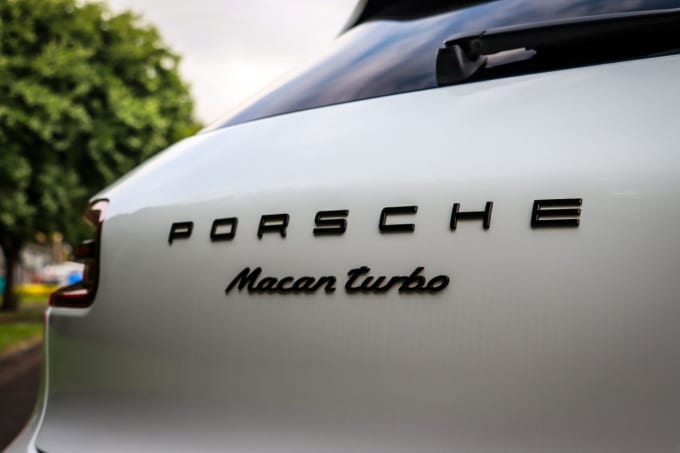 2025 Porsche Macan