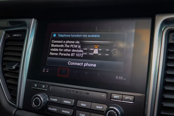 2025 Porsche Macan