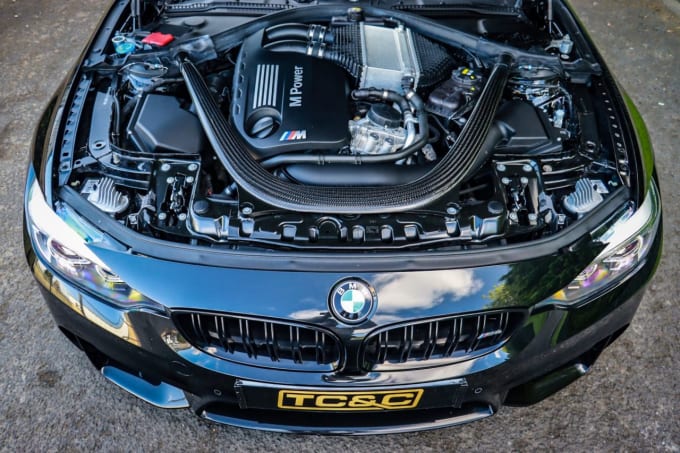 2025 BMW M4