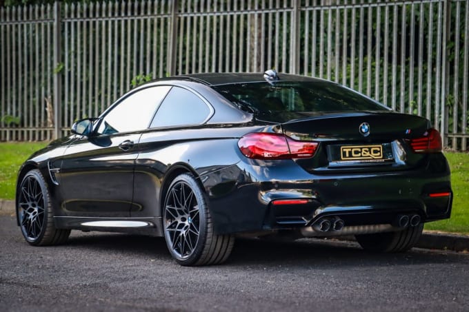2025 BMW M4