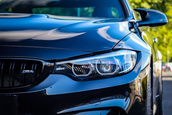 2025 BMW M4