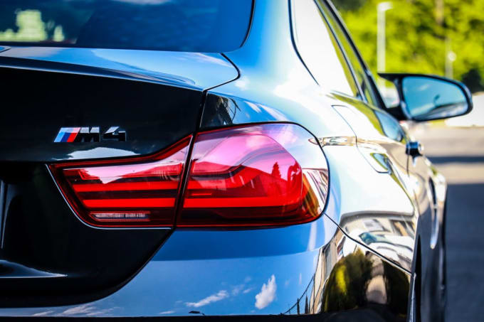 2025 BMW M4
