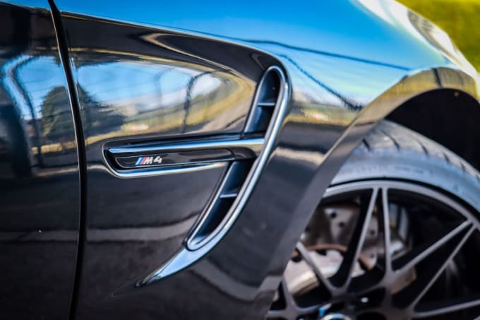 2025 BMW M4