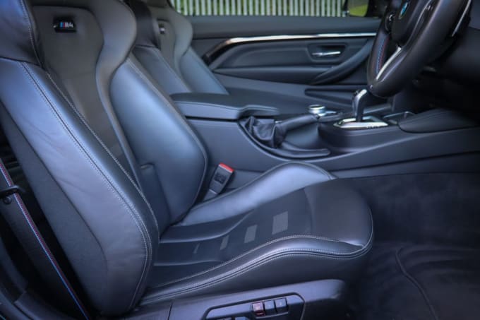 2025 BMW M4