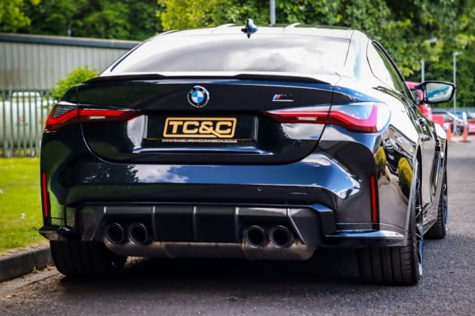 2025 BMW M4