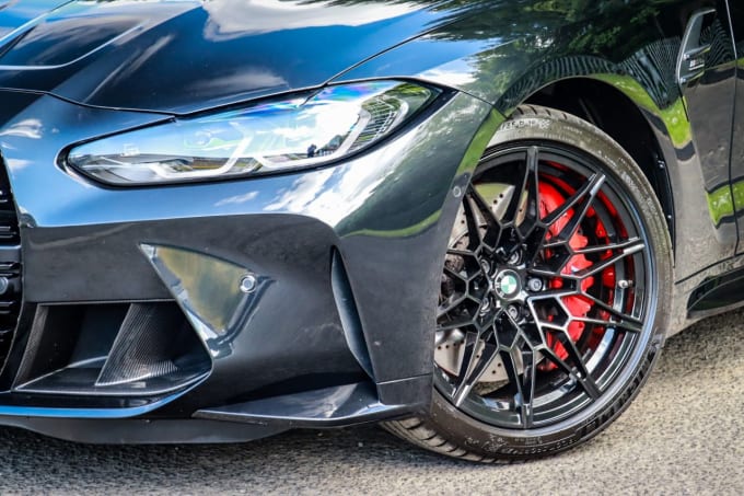 2025 BMW M4