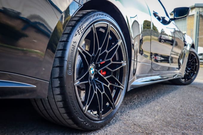 2025 BMW M4