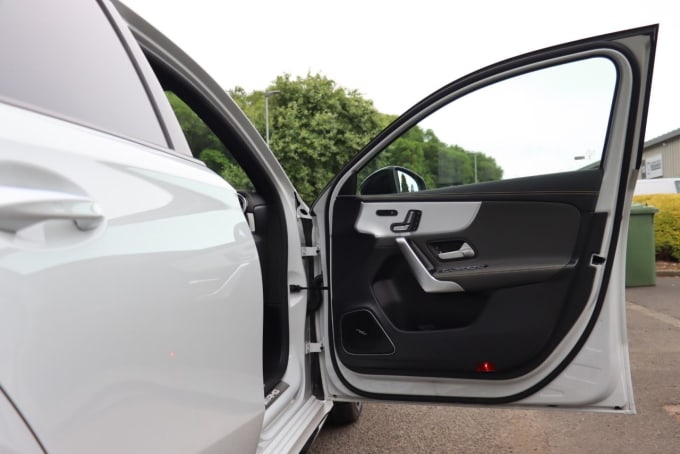 2025 Mercedes-benz A-class
