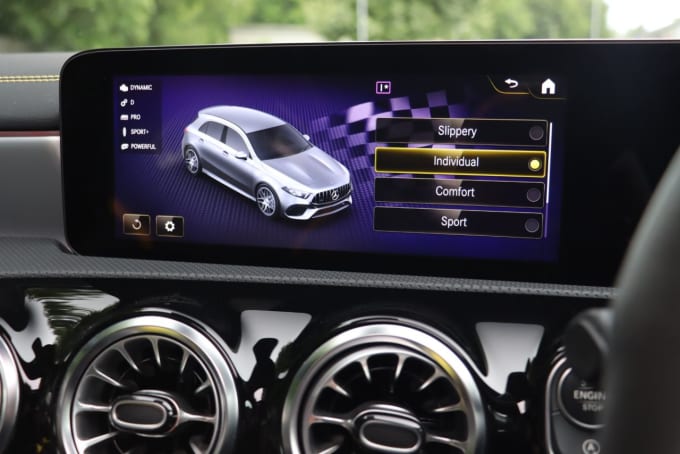 2025 Mercedes-benz A-class