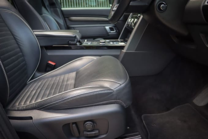 2025 Land Rover Discovery