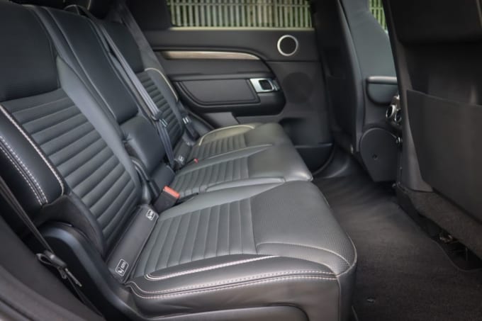 2025 Land Rover Discovery