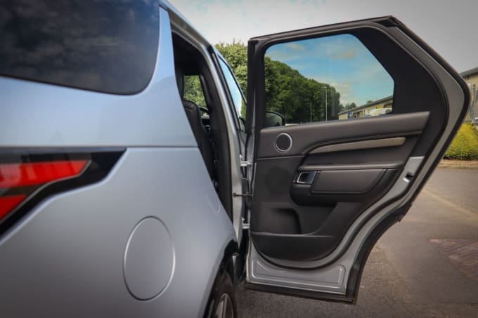 2025 Land Rover Discovery
