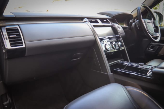 2025 Land Rover Discovery