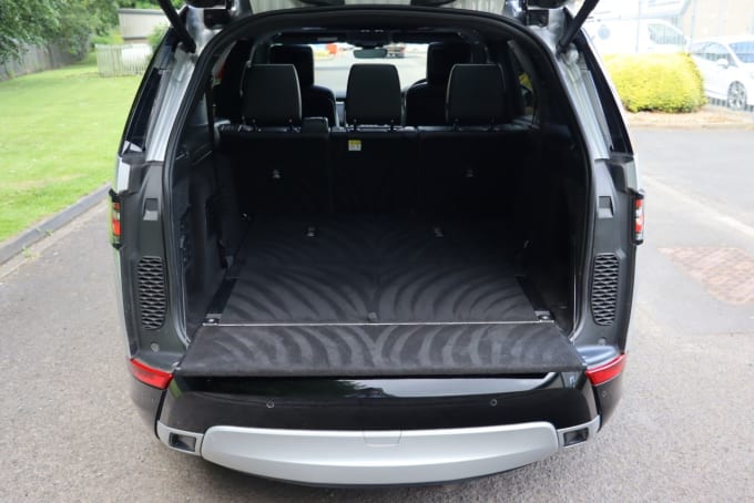 2025 Land Rover Discovery