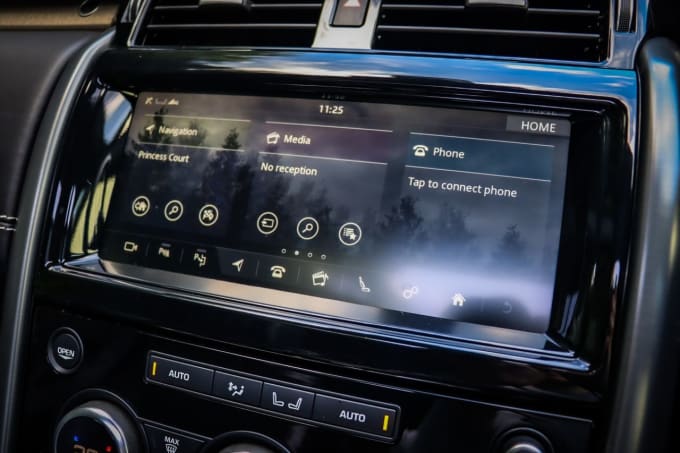2025 Land Rover Discovery