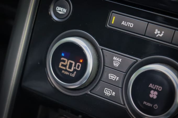 2025 Land Rover Discovery