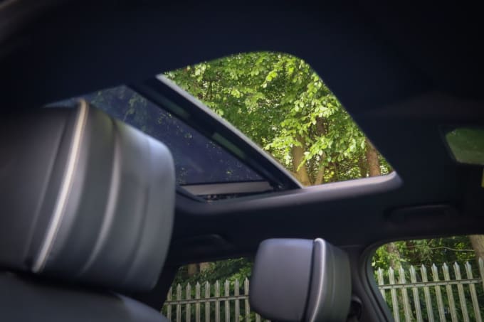 2025 Land Rover Discovery
