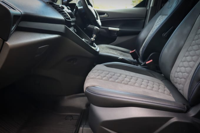 2025 Ford Transit Connect