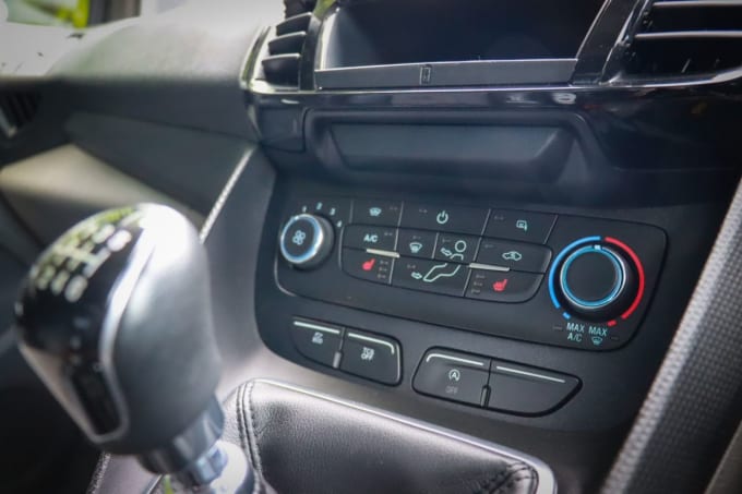 2025 Ford Transit Connect