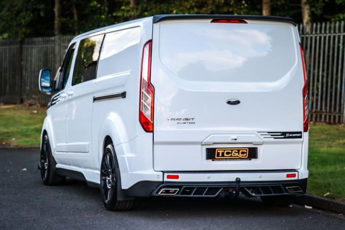 2025 Ford Transit Custom