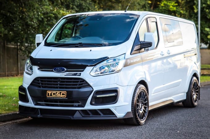2025 Ford Transit Custom