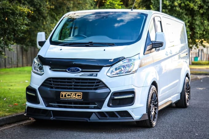 2025 Ford Transit Custom