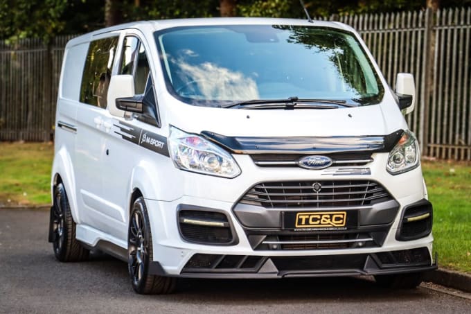 2025 Ford Transit Custom