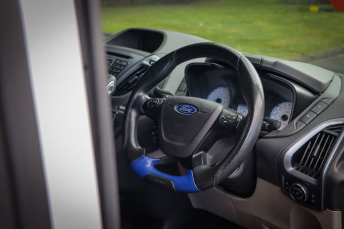 2025 Ford Transit Custom
