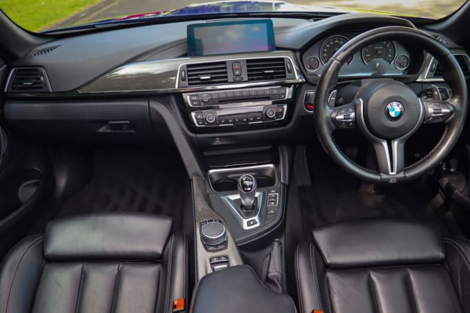 2025 BMW M4