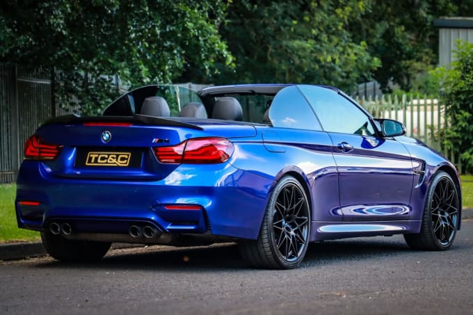 2025 BMW M4
