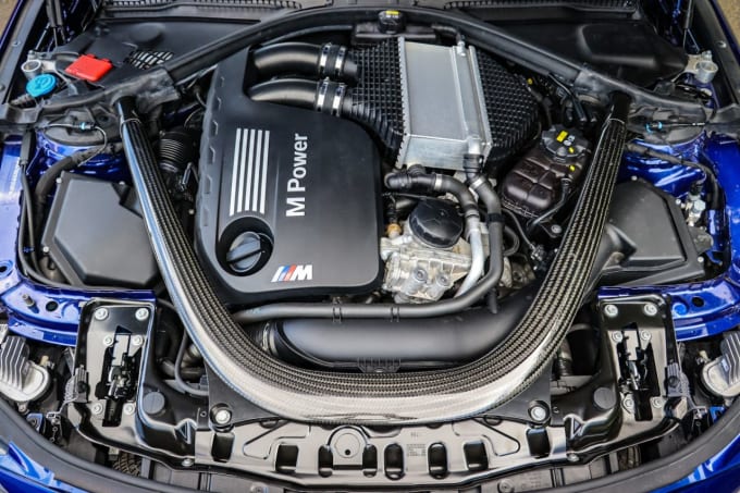2025 BMW M4