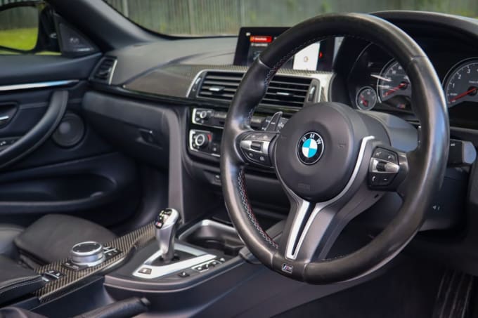 2025 BMW M4