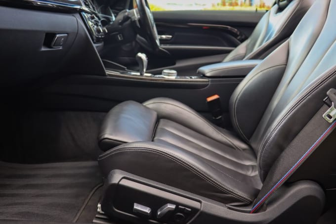 2025 BMW M4