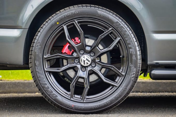 2025 Volkswagen Transporter