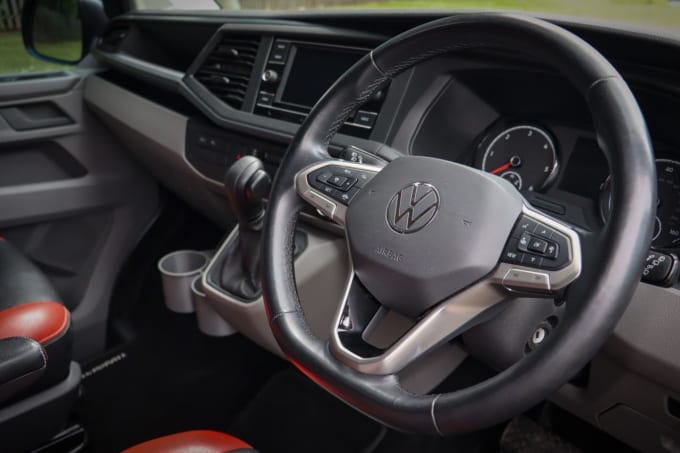 2025 Volkswagen Transporter