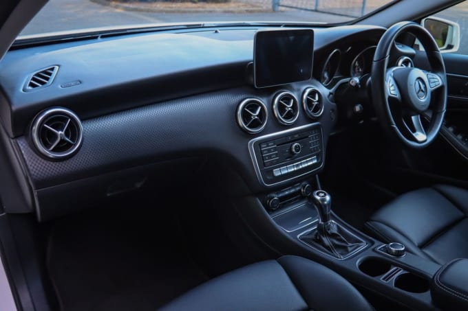 2025 Mercedes-benz A-class