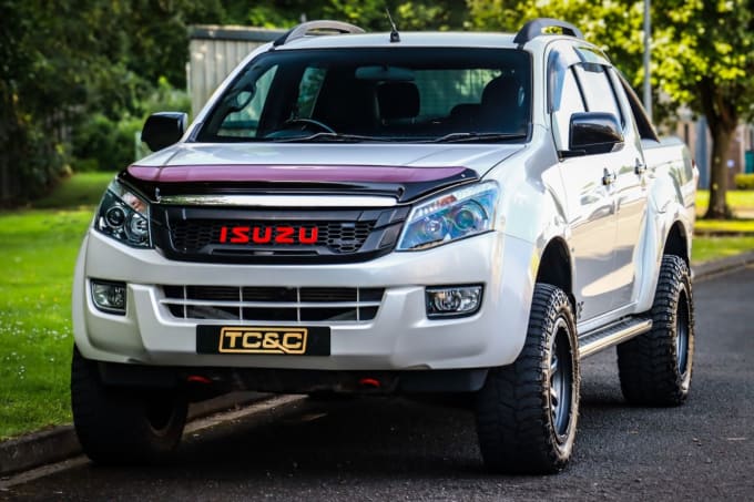 2025 Isuzu D-max